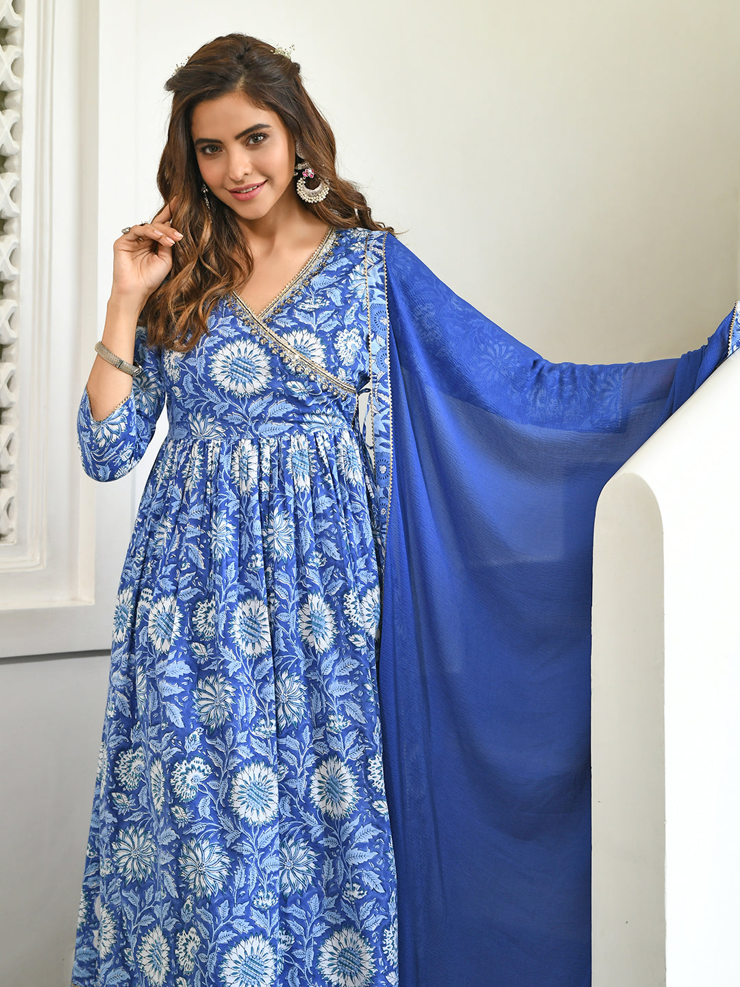 Janasya Women's Blue Cotton Floral Block Print Kurta With Flared Palazzo And Dupatta | Grocsy