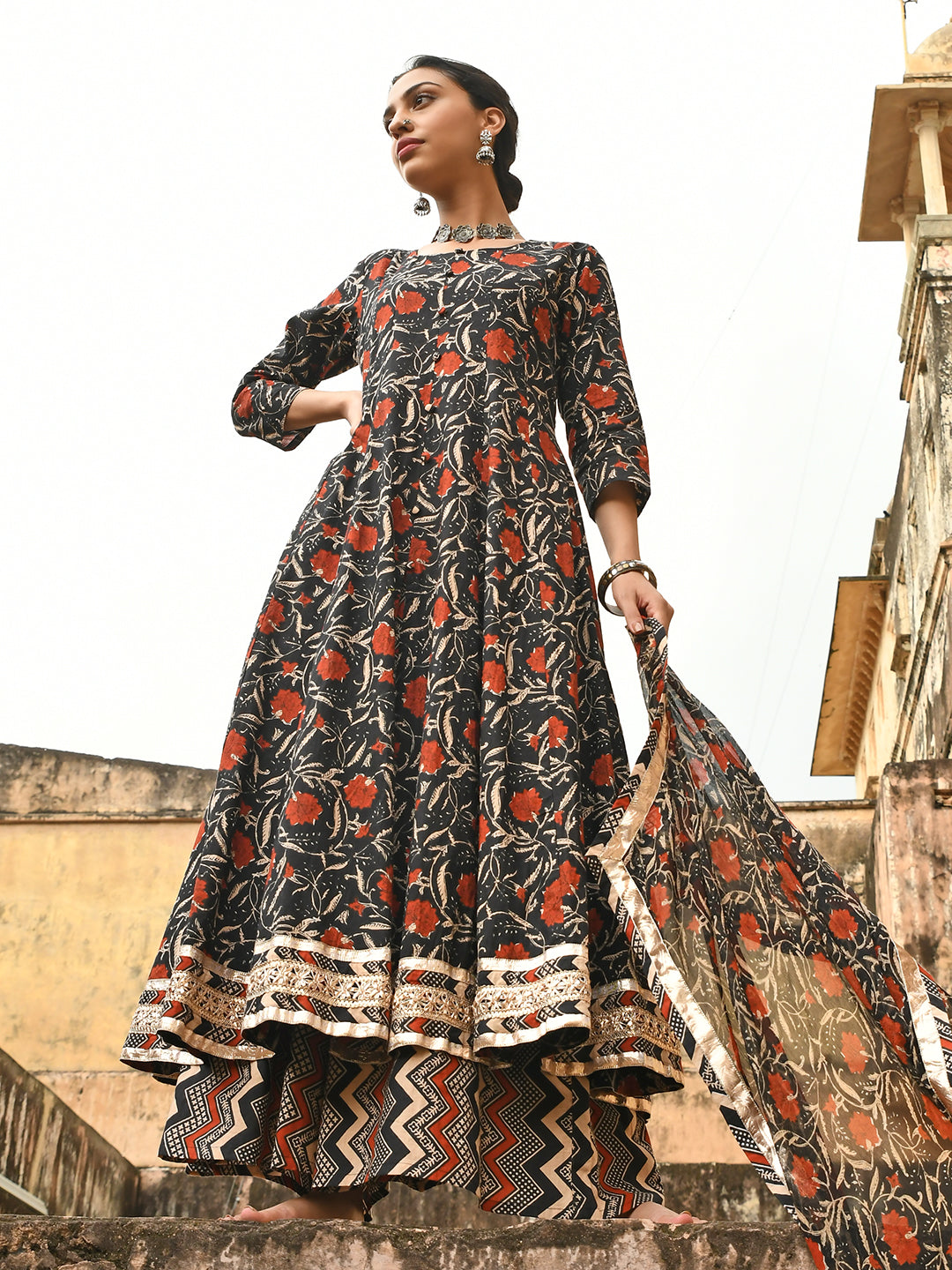 Janasya Women's Black Cotton Floral Block Print Kurta With Flared Palazzo And Dupatta | Grocsy