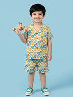 Breathables Woven Cotton Half Sleeves Colourful Star Fish Shirt & Shorts Multicolour | Grocsy