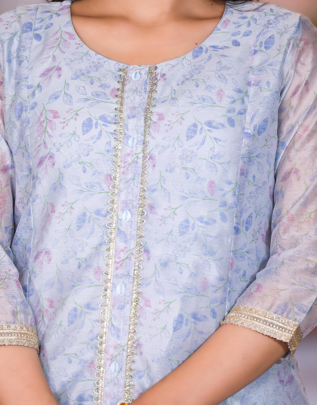 Juniper Women's Grey Floral Printed Chanderi Kurta Set With Lace & Buttons | Grocsy