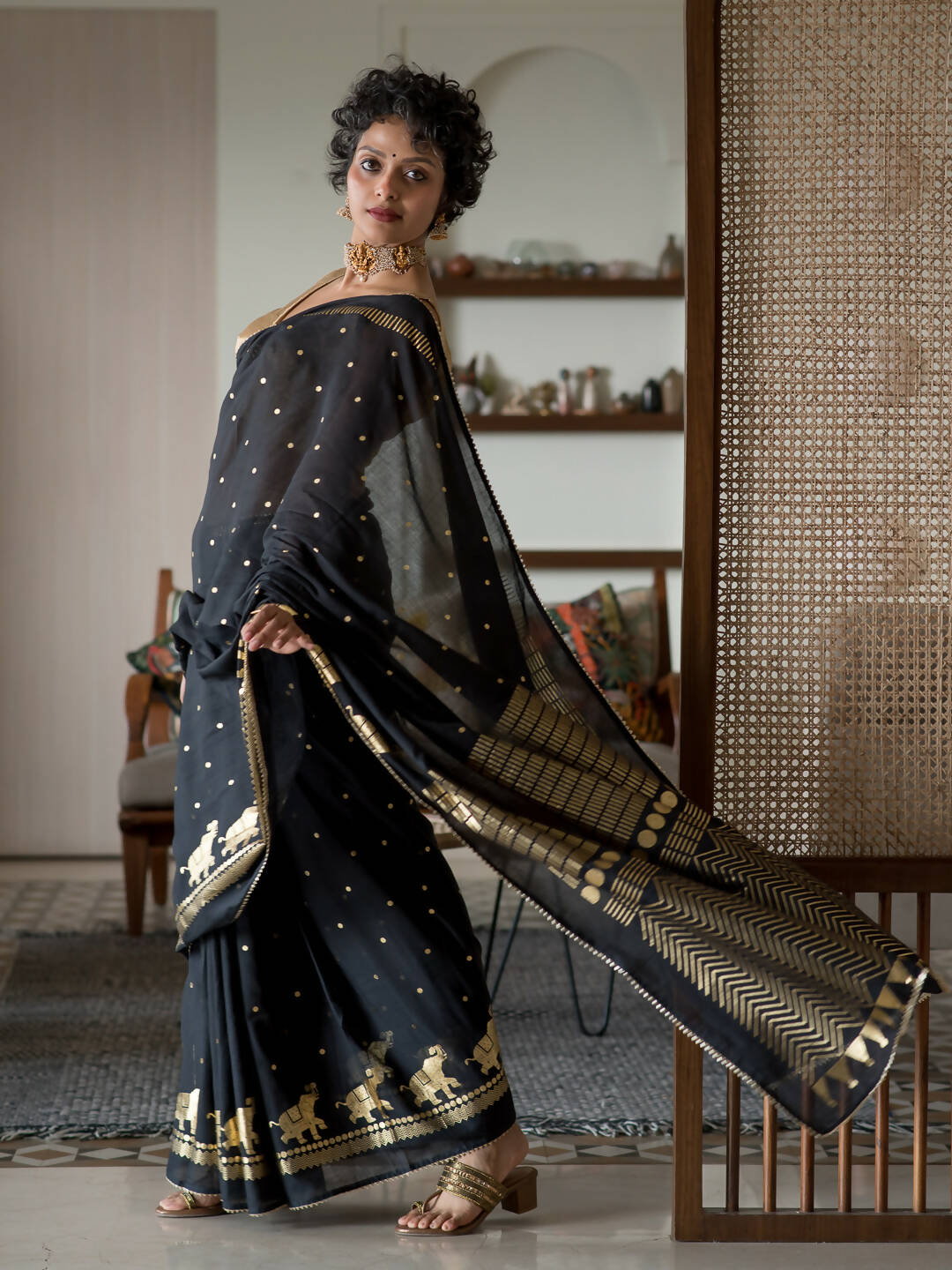 Suta Black Ethnic Motifs Cotton Blend Saree | Grocsy