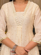 Juniper Ivory Floral Printed Chanderi Kurta With Mirror Work Embroidery | Grocsy
