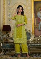 Juniper Women's Green Georgette Embroidered Kurta Set | Grocsy