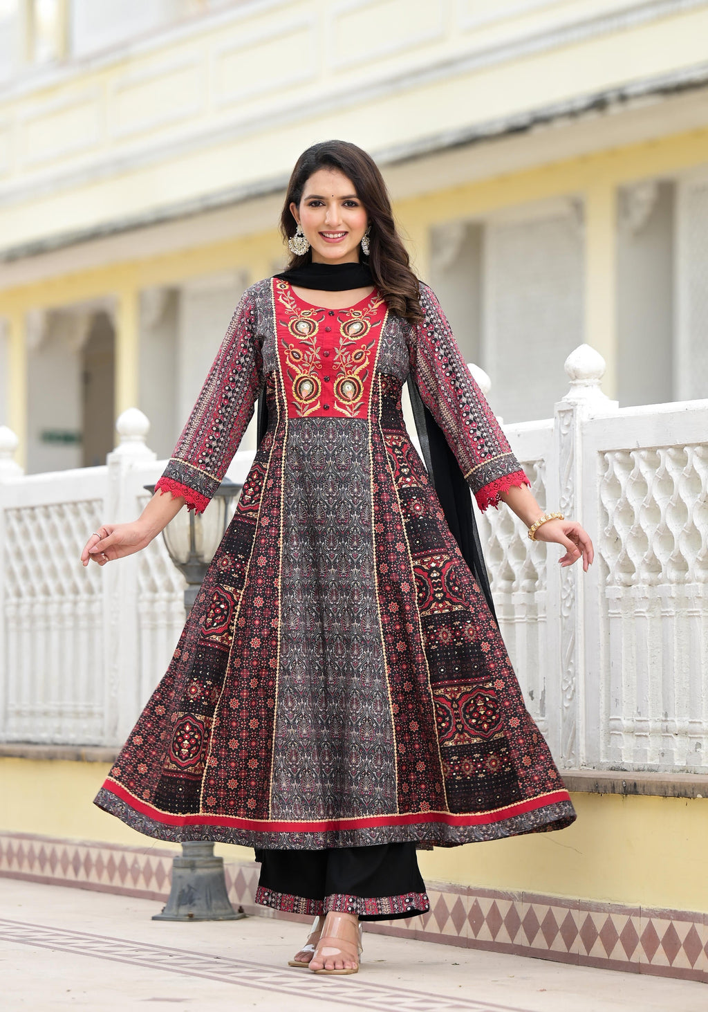 Juniper Women's Black Silk Blend Printed Kurta Set | Grocsy