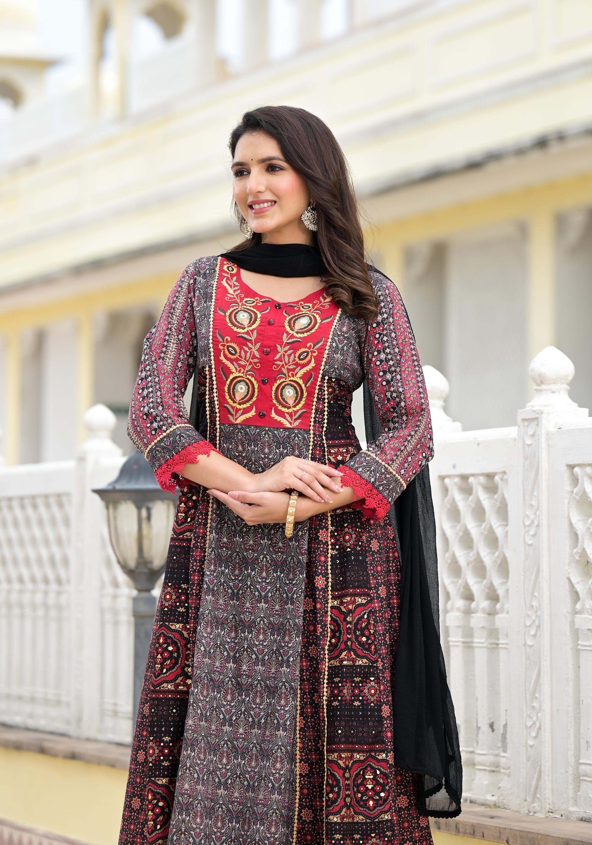 Juniper Women's Black Silk Blend Printed Kurta Set | Grocsy