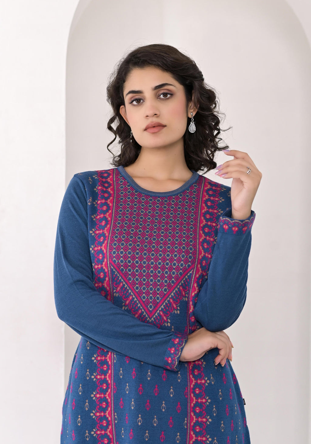 Juniper Neerja Indigo Heritage Kurta | Grocsy