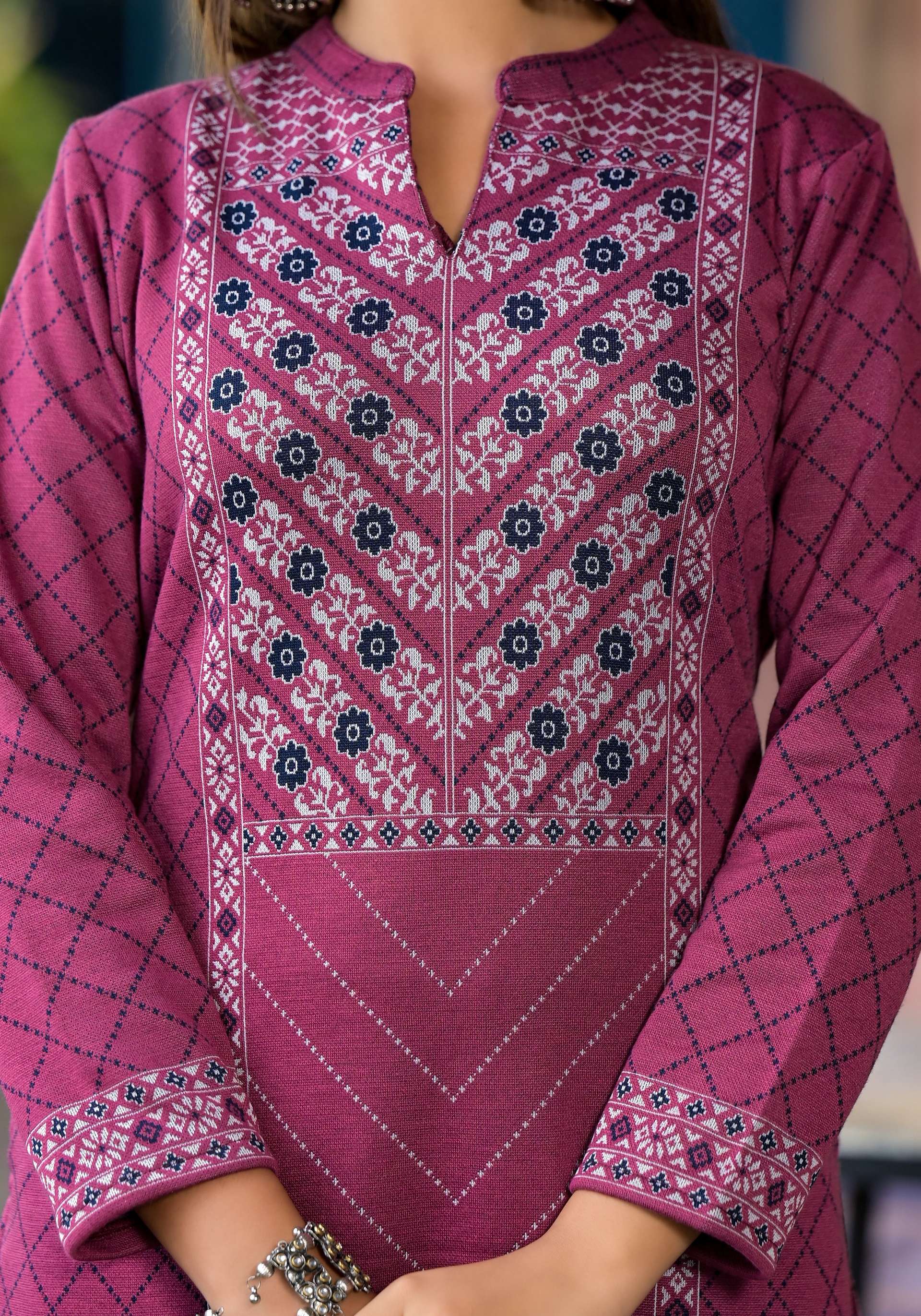 Juniper Onion Pink Floral Printed Cotton Kurta | Grocsy