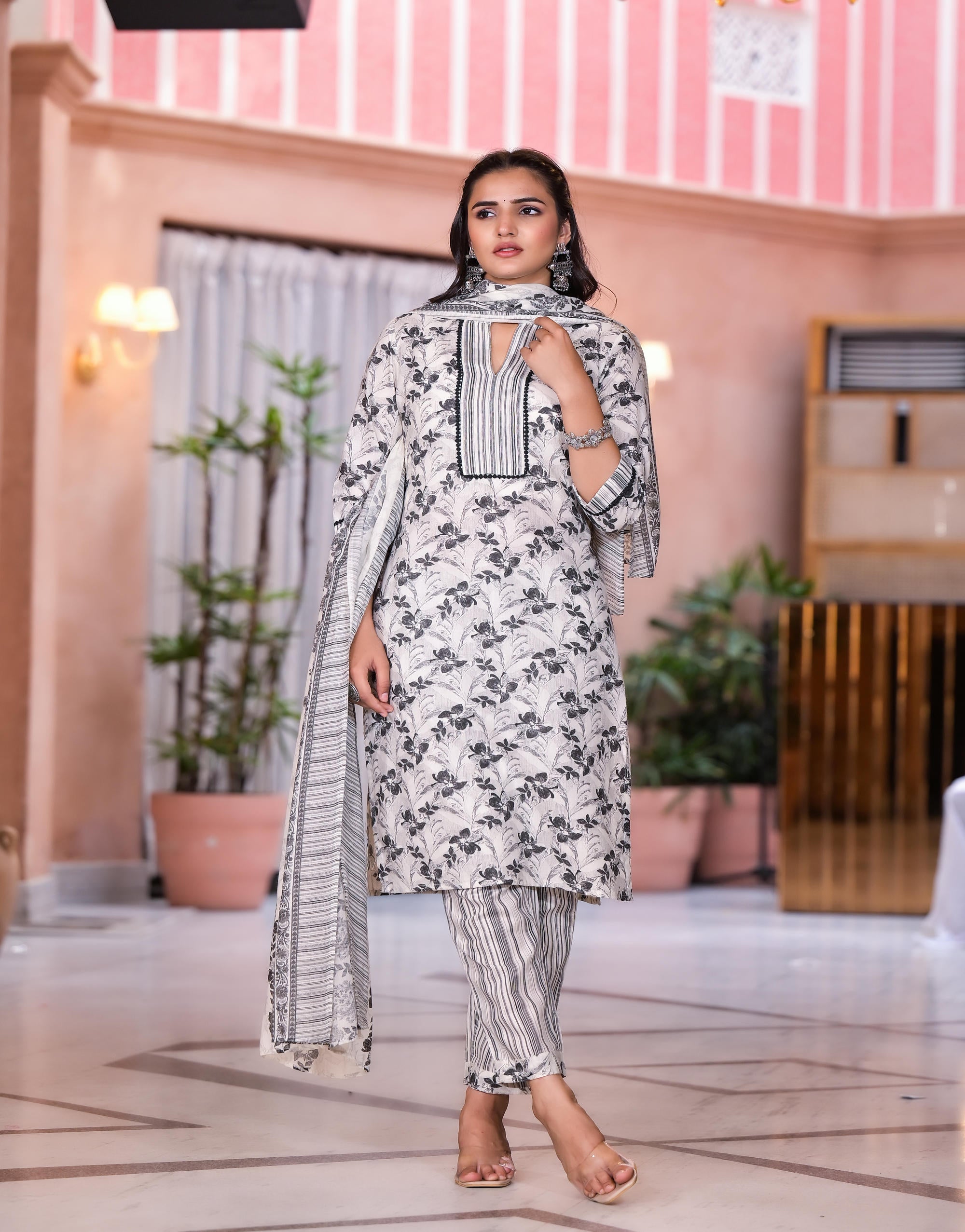 Juniper Women's Grey Floral Printed Cotton Kurta Set With Lace | Grocsy