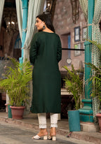 Juniper Women's Green Ethnic Motif Printed Round NeckRayon Kurta With Straight Hemline | Grocsy