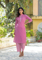 Juniper Women's Wine Floral Printed Cotton Kurta Set With Lace | Grocsy