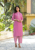 Juniper Women's Wine Floral Printed Cotton Kurta Set With Lace | Grocsy