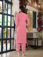 Juniper Women's Peach Floral Printed Cotton Kurta & Pant Set With Lace & Buttons | Grocsy