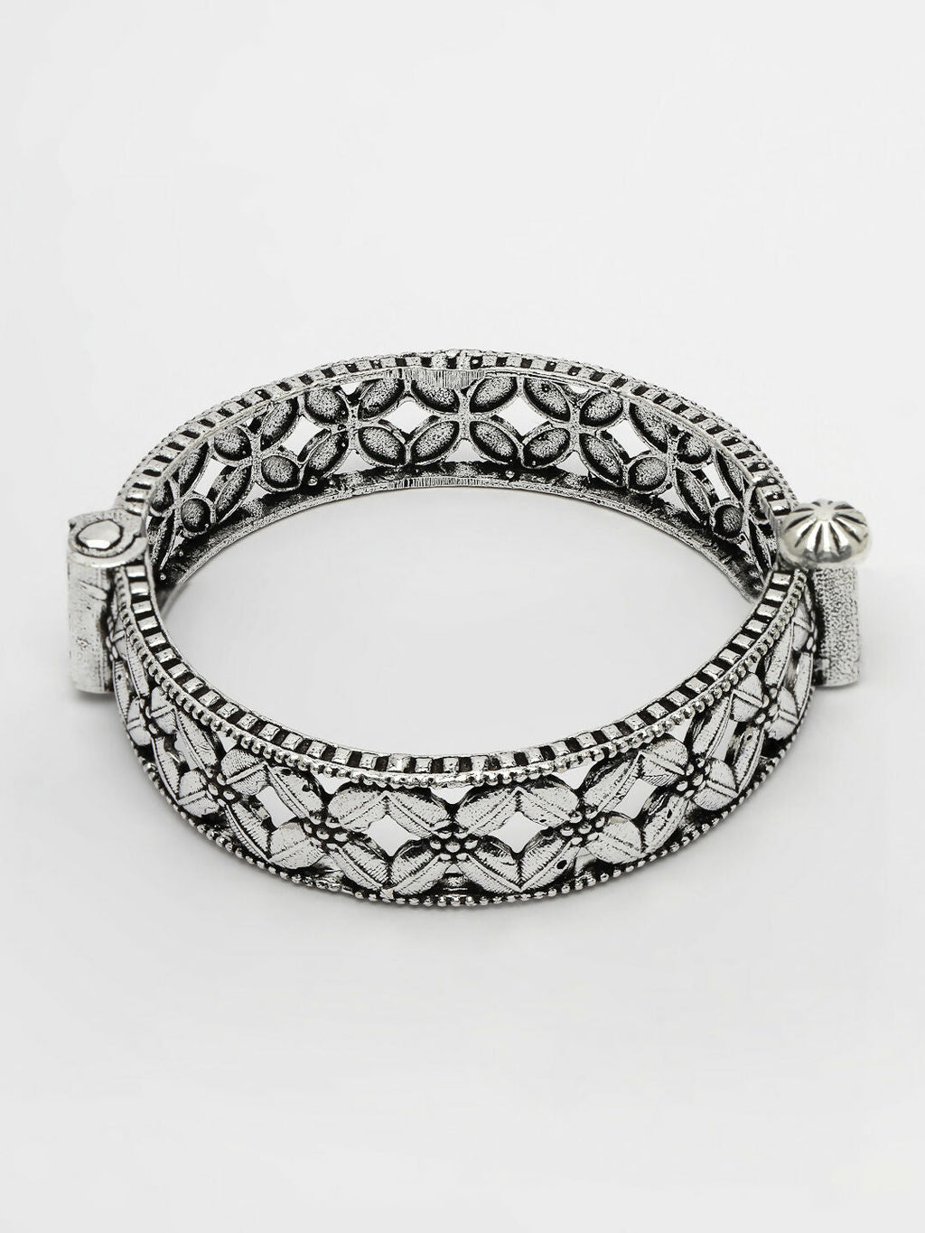 NVR Women's Silver-Toned German Silver Oxidised Kada Bangle
