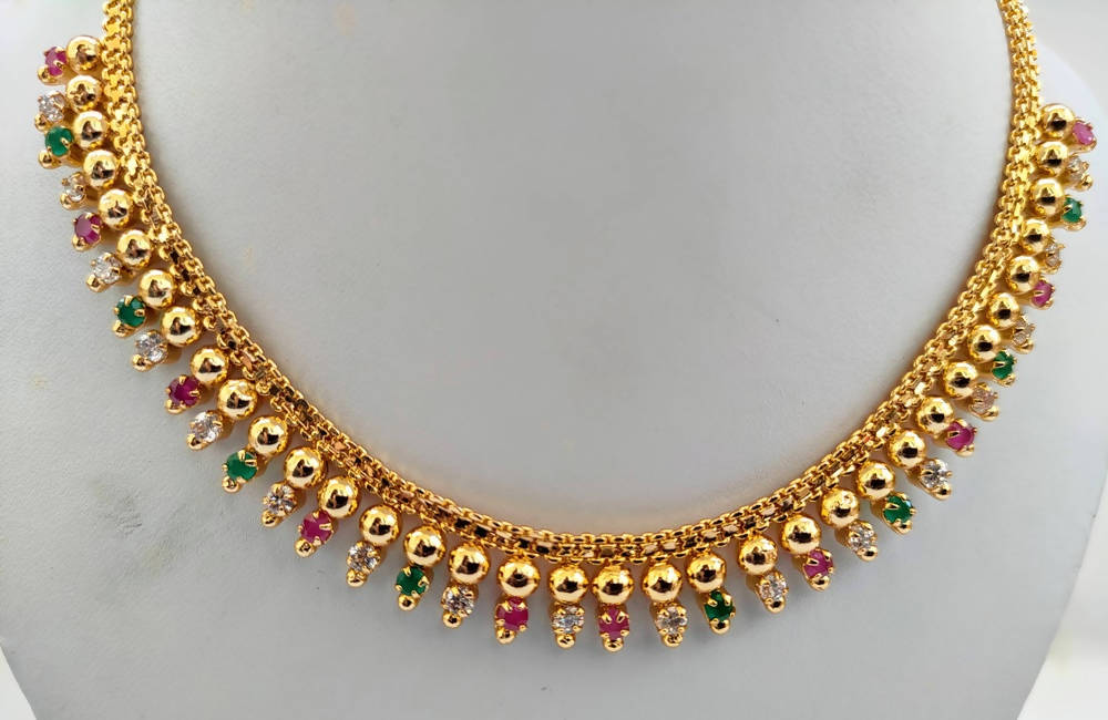 Gold-Polished Pretty Necklace | Grocsy