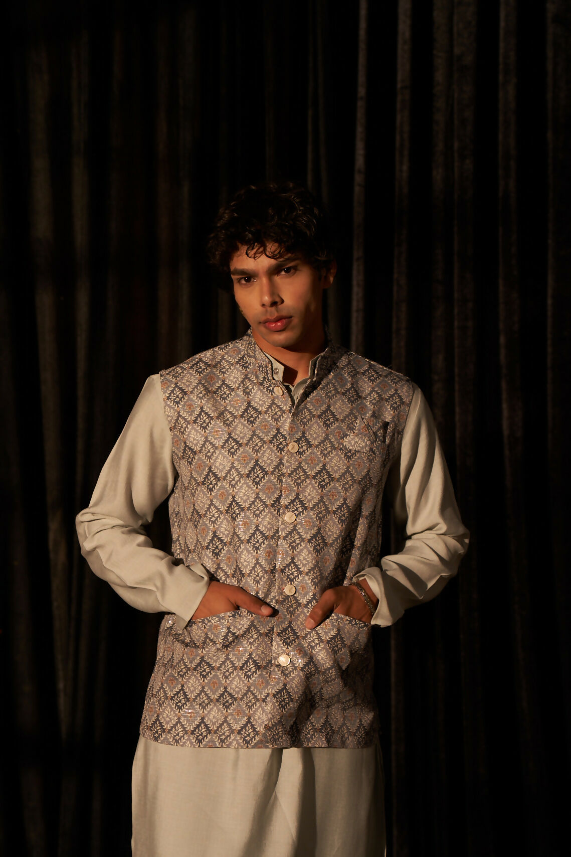 Grey Viscose Designer Printed Men's Kurta Set with Koti - Mahotsav | Grocsy