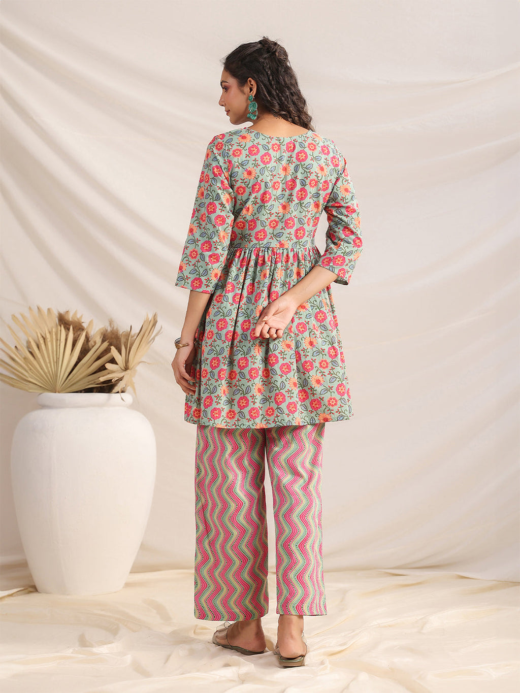 Janasya Sage Cambric Floral Co-Ords | Grocsy