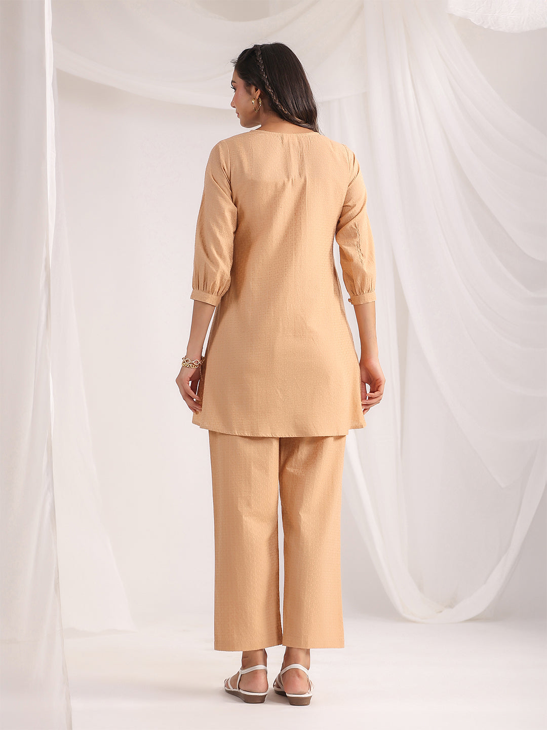 Janasya Pleated Jacquard Peach Self Design V-Neck Co-Ords | Grocsy