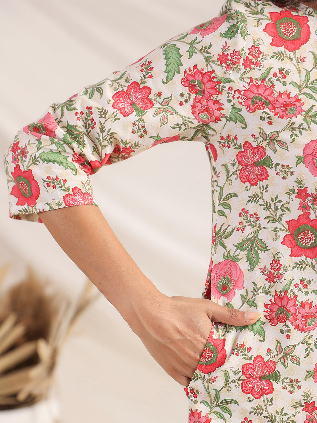 Janasya A-Line Cambric Beige Floral Round Neck Co-Ords | Grocsy