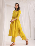 Janasya Gathering Dobby Cotton Yellow Self Design V-Neck Set | Grocsy