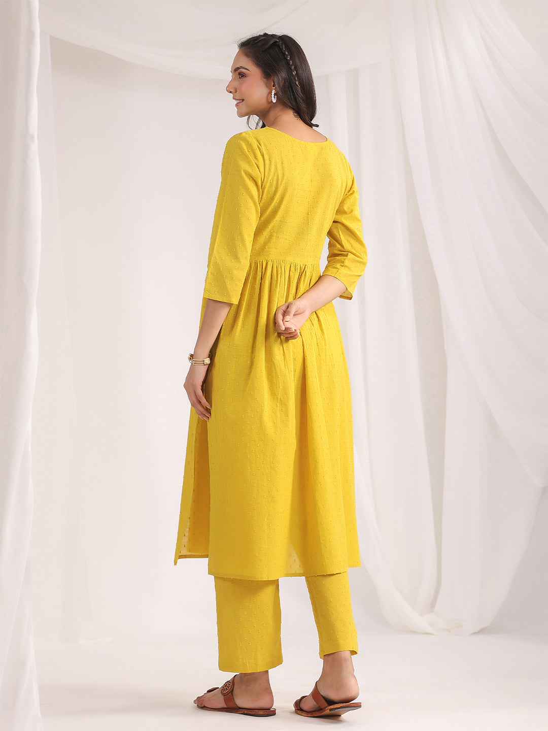 Janasya Gathering Dobby Cotton Yellow Self Design V-Neck Set | Grocsy