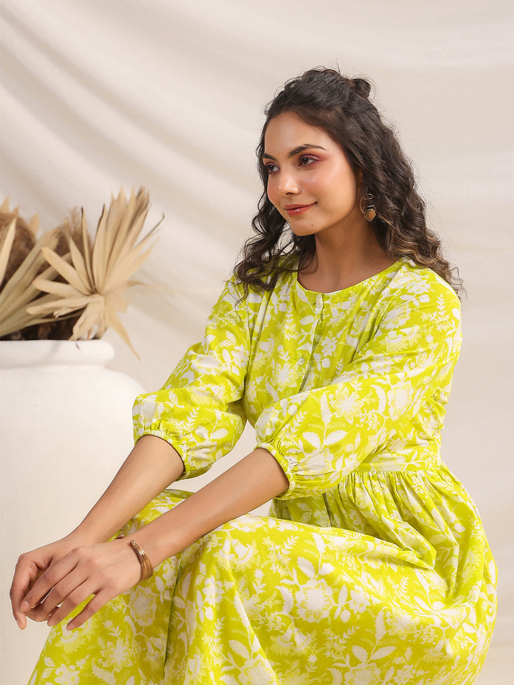 Janasya Bright Cotton Floral Gathered Dress | Grocsy