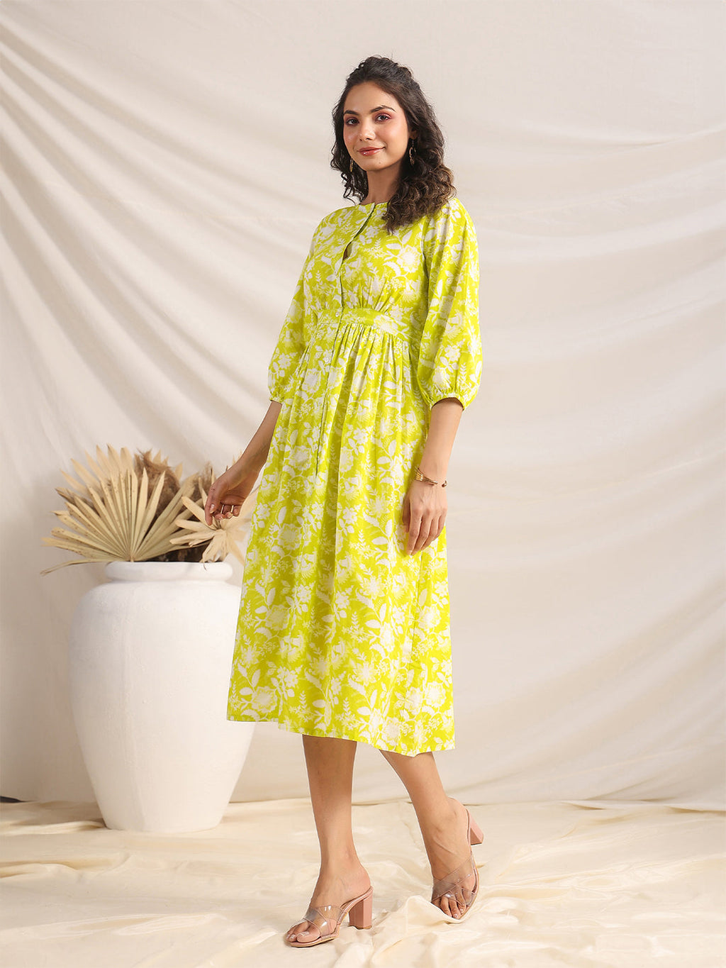 Janasya Bright Cotton Floral Gathered Dress | Grocsy