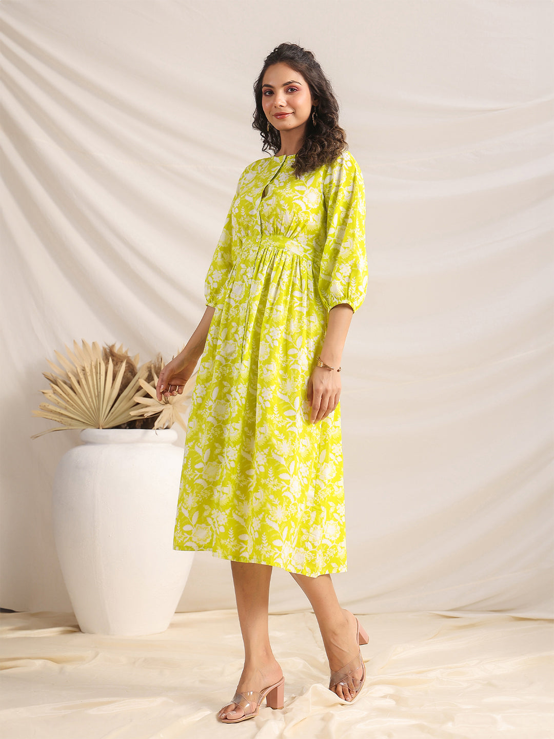 Janasya Bright Cotton Floral Gathered Dress | Grocsy