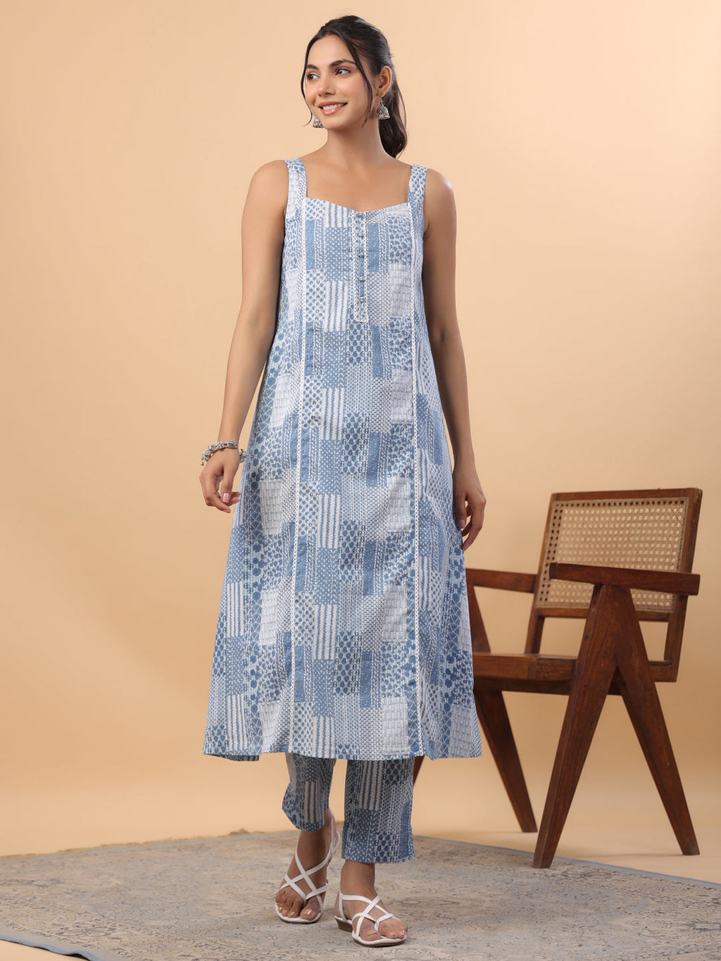 Janasya Blue Cambric Ethnic Motifs Set | Grocsy