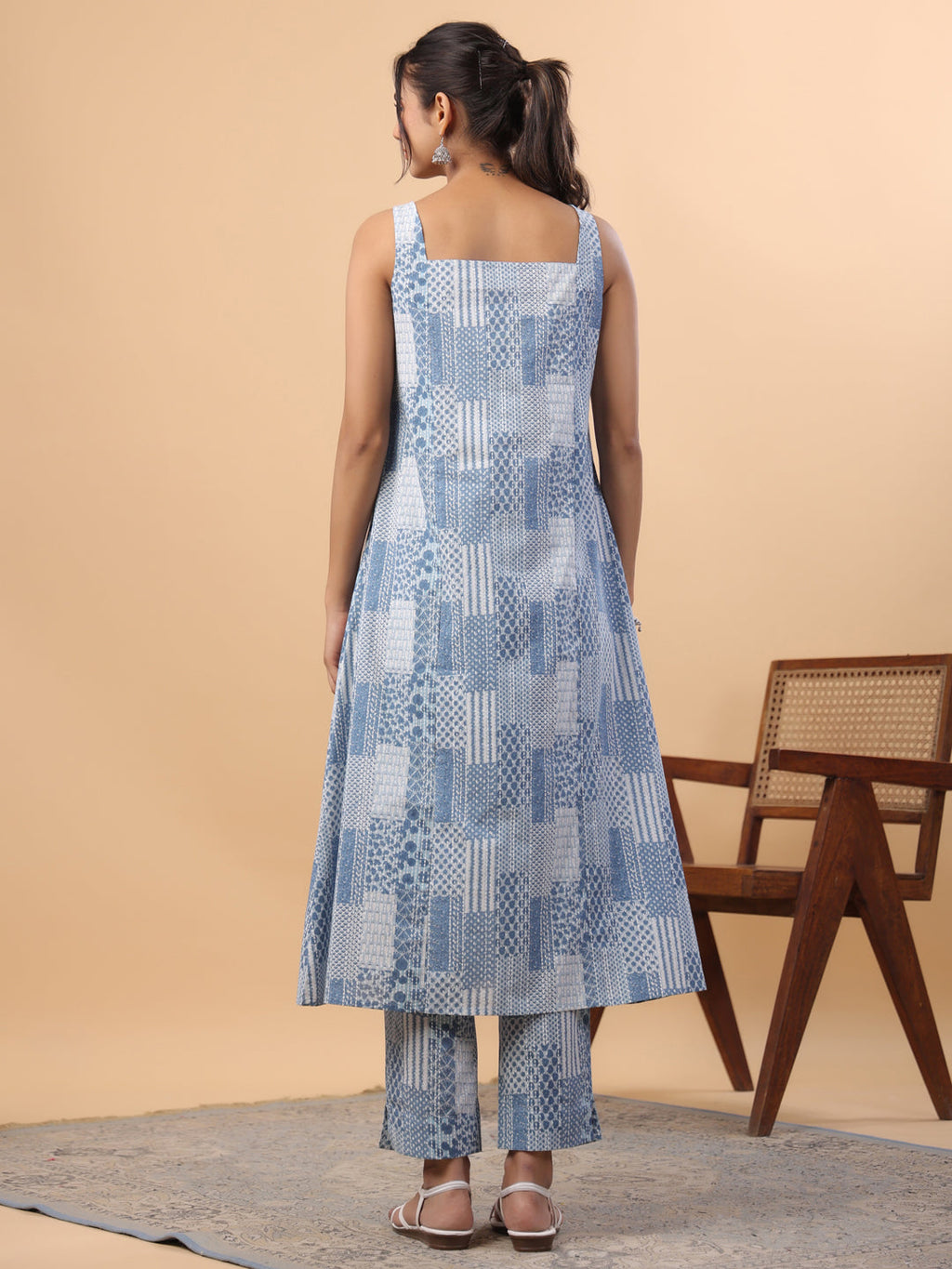 Janasya Blue Cambric Ethnic Motifs Set | Grocsy
