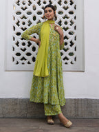 Janasya Light Georgette Yoke Embroidery Anarkali Kurta Set | Grocsy