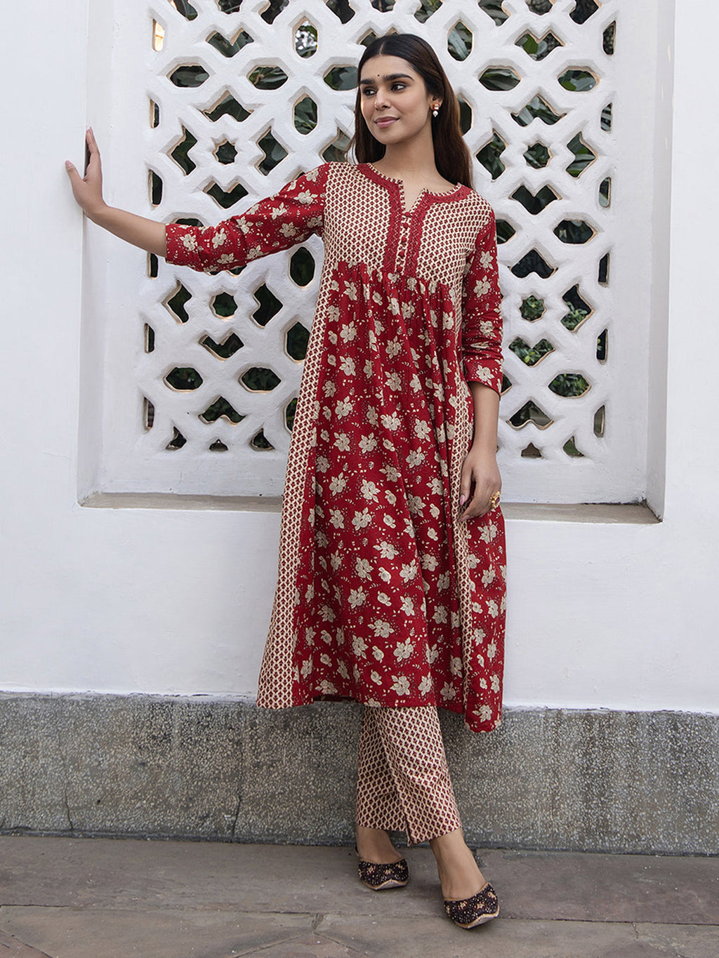 Janasya A-Line Cambric Red Floral Notch Neck Kurta & Bottom | Grocsy