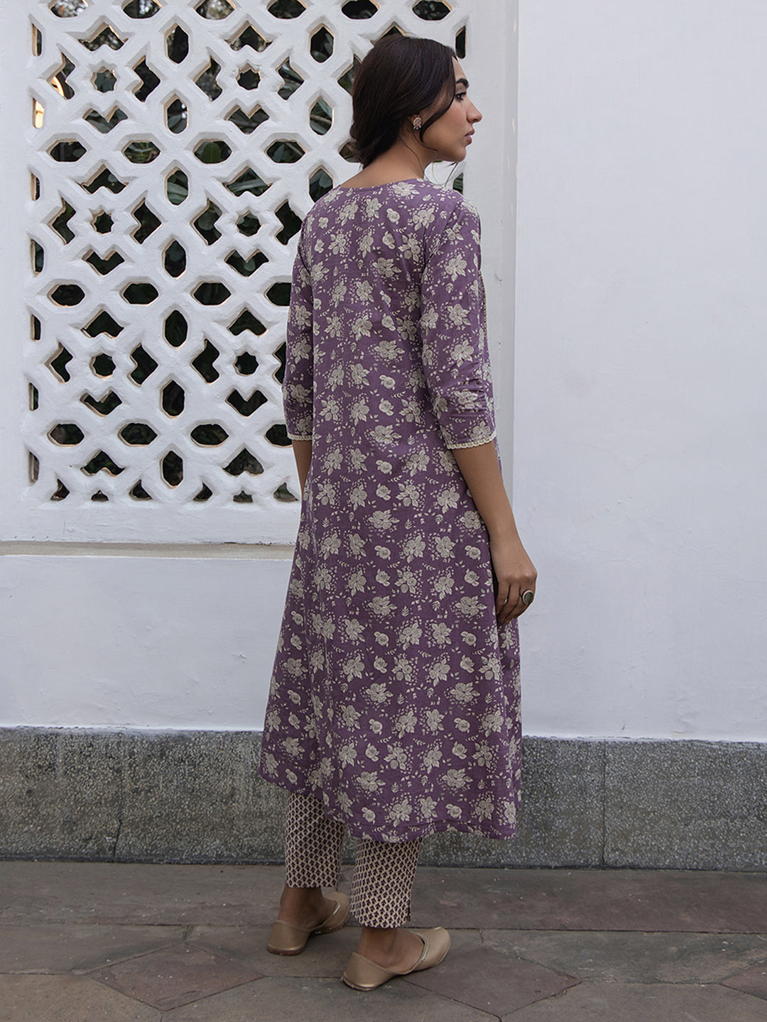 Janasya Purple Cambric Floral Kurta Set | Grocsy