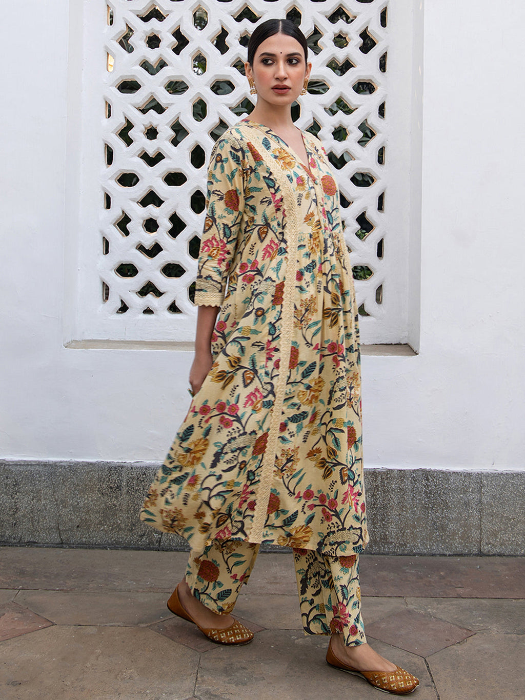 Janasya Gathered Cambric Beige Floral V-Neck Kurta & Bottom | Grocsy
