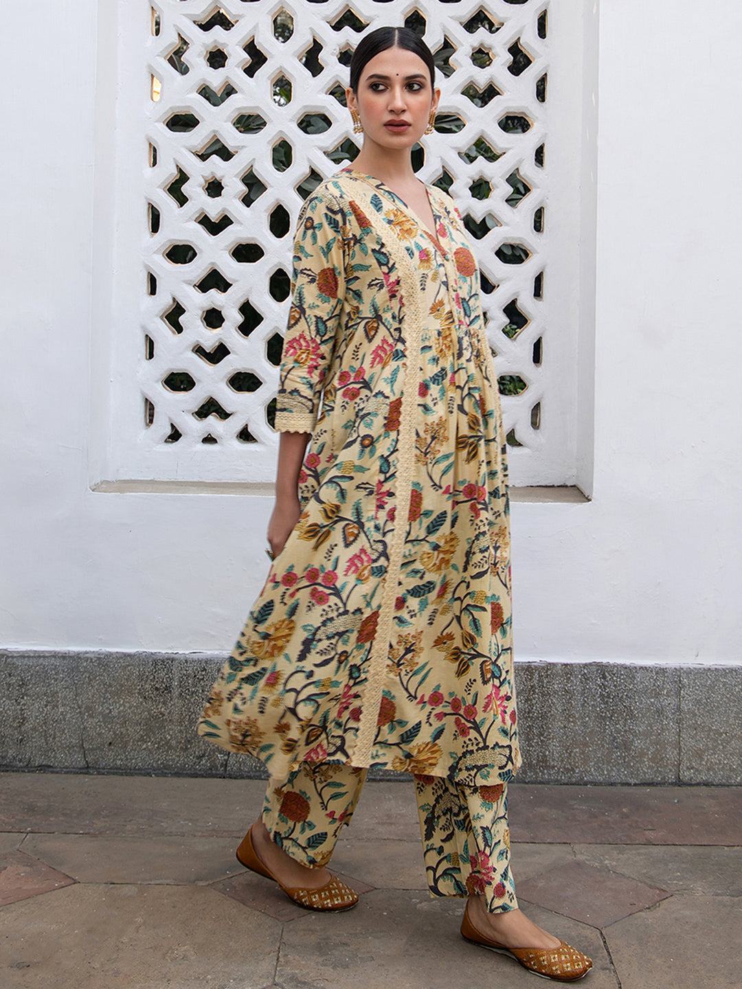 Janasya Gathered Cambric Beige Floral V-Neck Kurta & Bottom | Grocsy