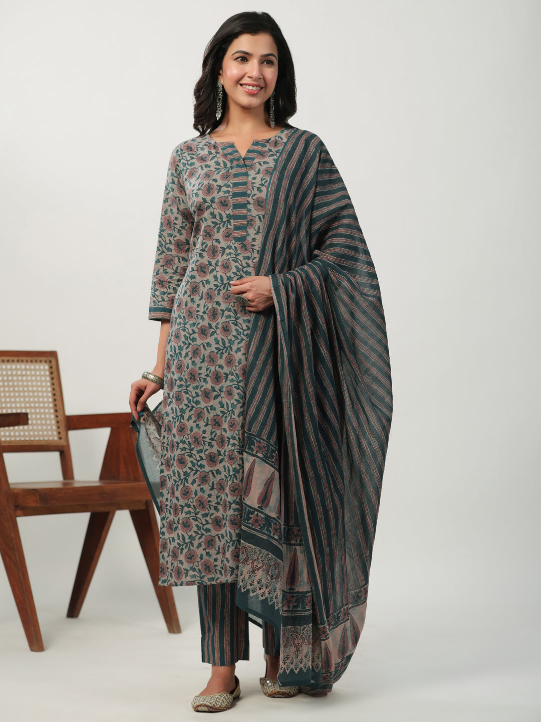 Janasya Straight Cambric Beige Floral Notch Neck Kurta Set | Grocsy
