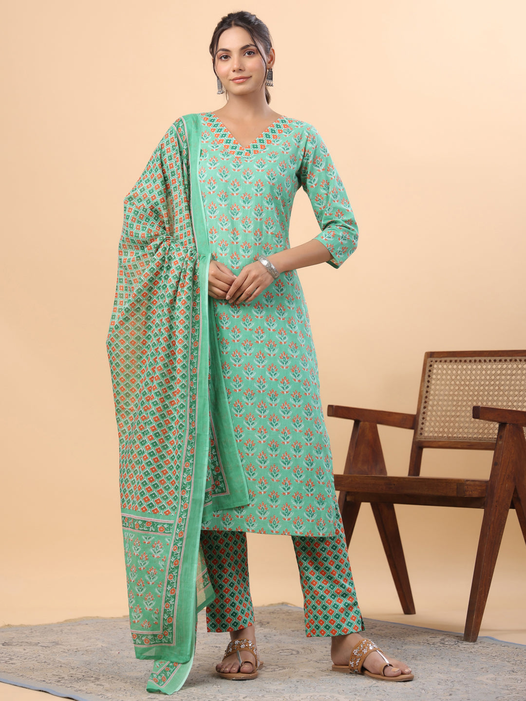 Janasya Regular Cambric Green Ethnic Motifs V-Neck Set | Grocsy