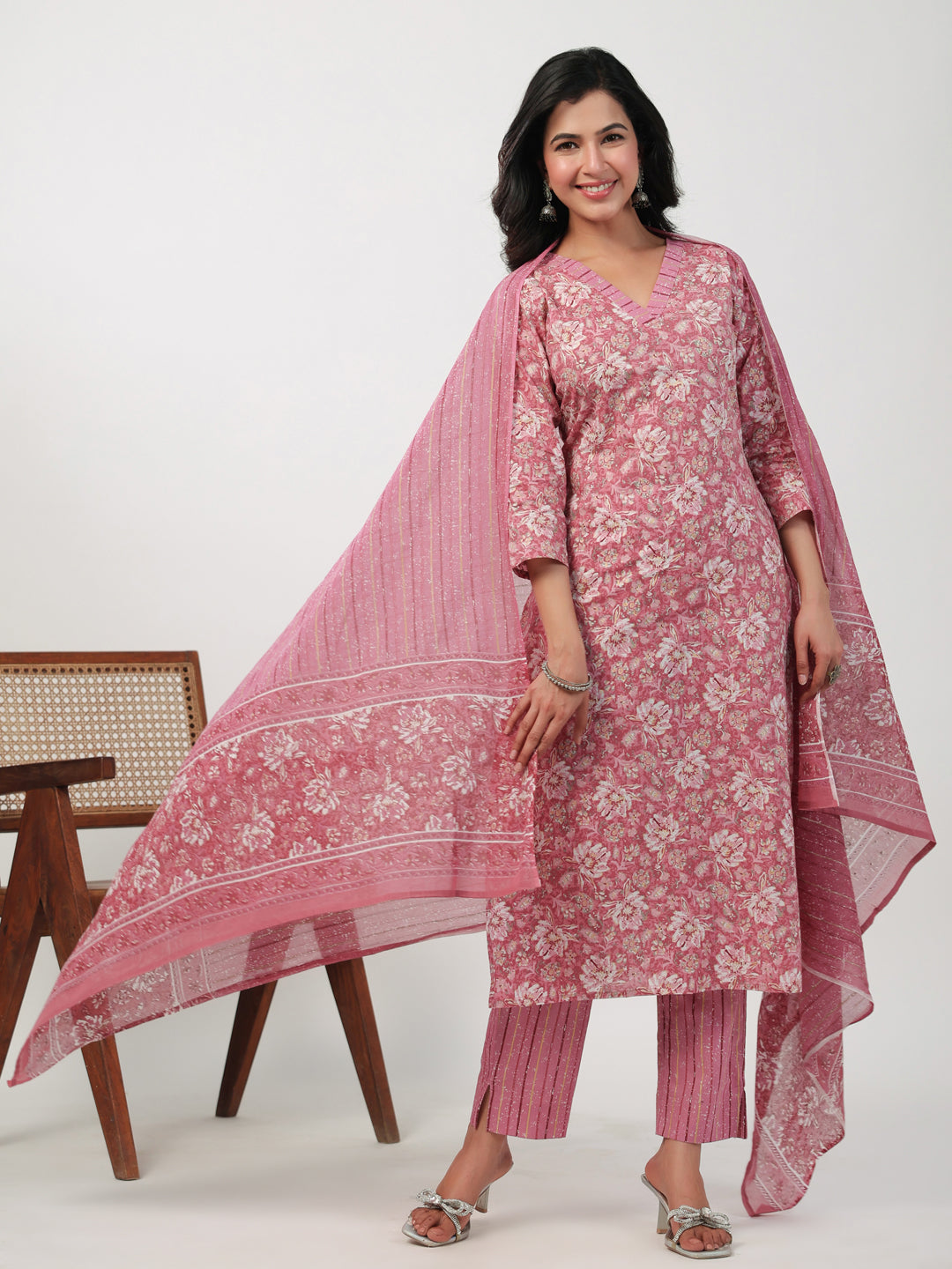 Janasya Straight Cambric Pink Floral V-Neck Set | Grocsy