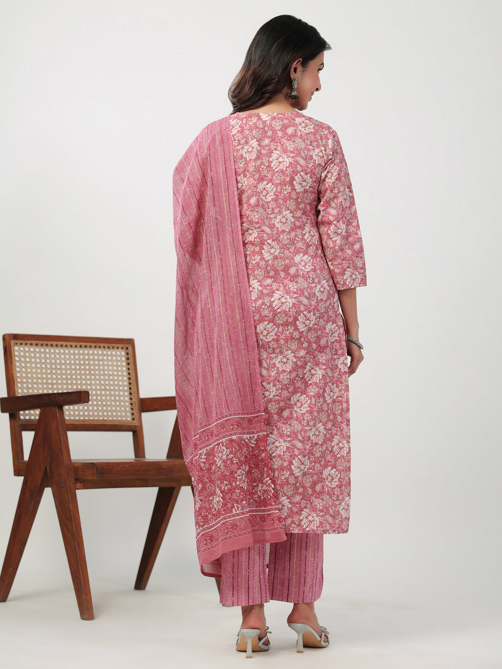 Janasya Straight Cambric Pink Floral V-Neck Set | Grocsy