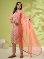 Janasya Straight Cambric Peach Floral Band Collar Set | Grocsy