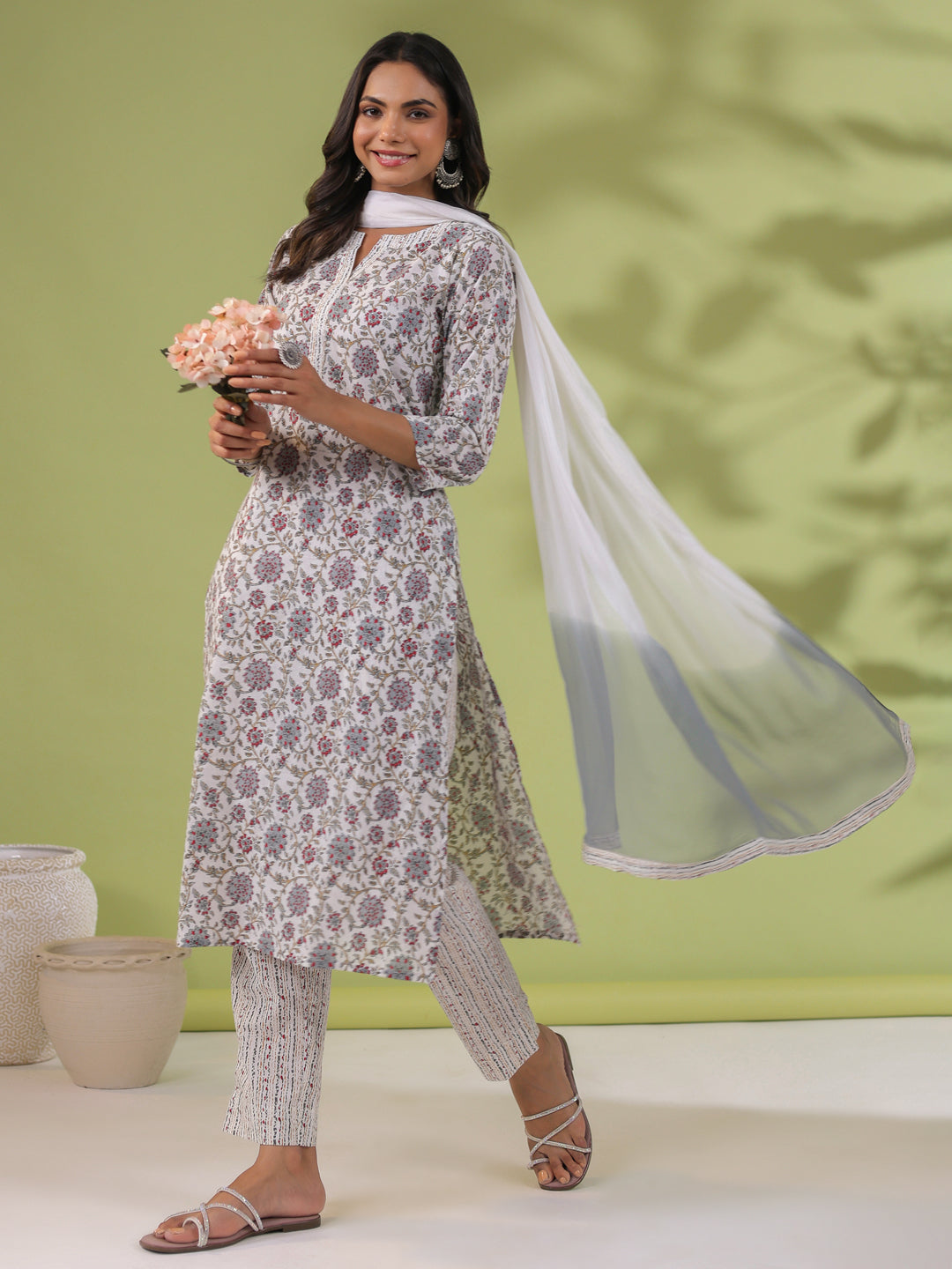 Janasya Regular Cambric White Floral Notch Neck Set | Grocsy
