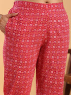 Janasya Straight Cambric Pink Floral Round Neck Set | Grocsy