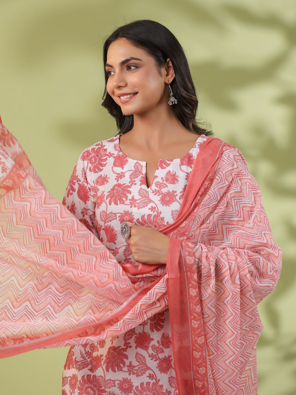 Janasya Straight Cambric White Floral Notch Neck Set | Grocsy