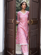 Janasya Pink Cambric Floral Kurta Set | Grocsy