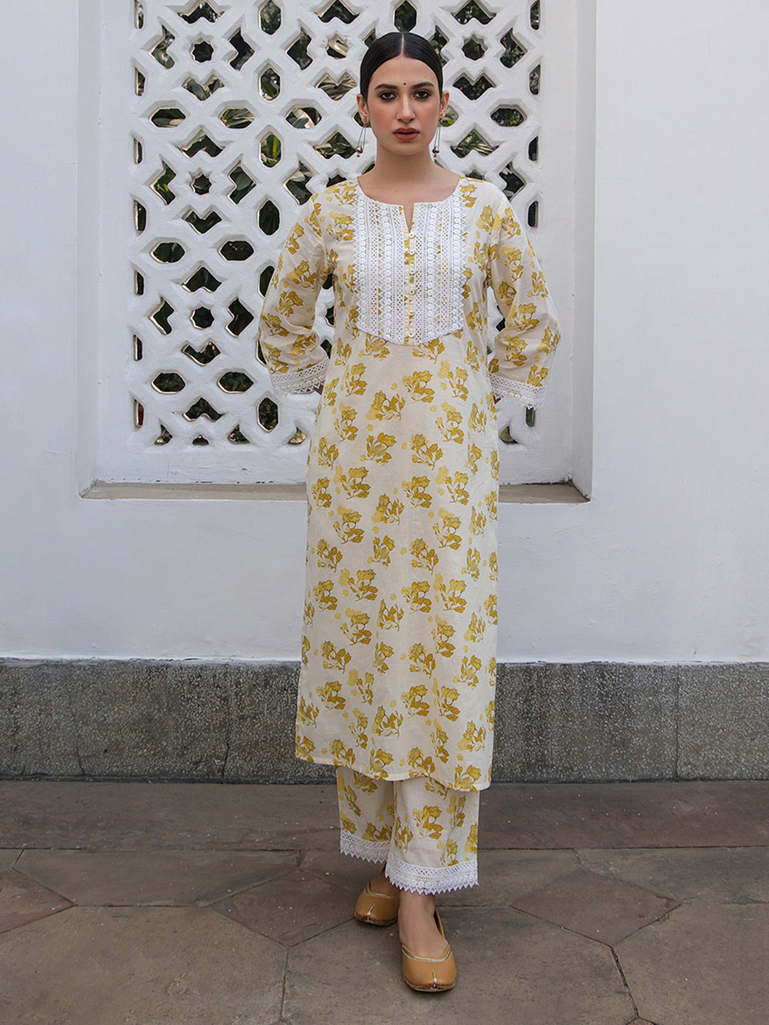 Janasya Straight Cambric Off White Floral Notch Neck Kurta & Bottom | Grocsy