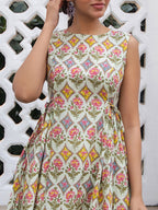 Janasya Light Green Cambric Ethnic Motifs Kurta & Bottom | Grocsy