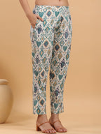 Janasya Light Cotton Ikkat Straight Kurta Set | Grocsy