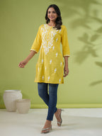 Janasya Straight Cotton Cambric Yellow Ethnic Motifs Round Neck Tunic | Grocsy