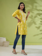 Janasya Straight Cotton Cambric Yellow Ethnic Motifs Round Neck Tunic | Grocsy
