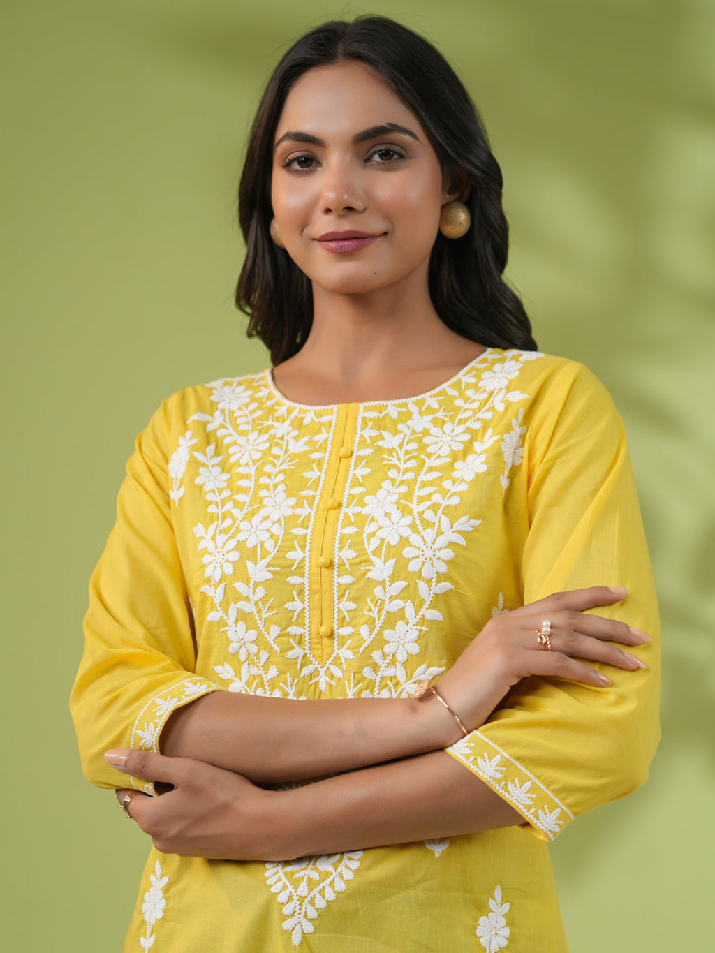 Janasya Straight Cotton Cambric Yellow Ethnic Motifs Round Neck Tunic | Grocsy