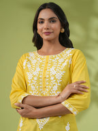 Janasya Straight Cotton Cambric Yellow Ethnic Motifs Round Neck Tunic | Grocsy